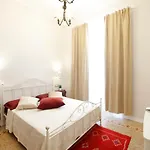 Breathe Liguria - Lucy 1 Bedroom And 1 In A Newly Renovated Nineteenth-century Building In The Historic Center Near The Sea La Spezia