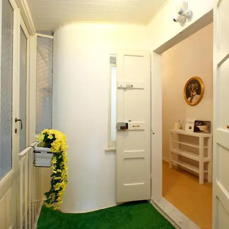 بيت ضيافة Breathe Liguria - Lucy 1 Bedroom And 1 In A Newly Renovated Nineteenth-century Building In The Historic Center Near The Sea 3*