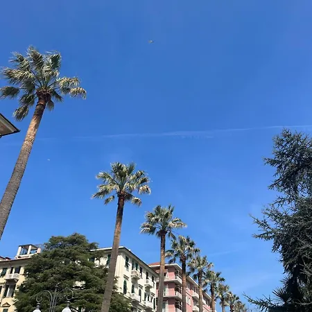 Breathe Liguria - Lucy 1 Bedroom And 1 In A Newly Renovated Nineteenth-century Building In The Historic Center Near The Sea Gasthuis 3*